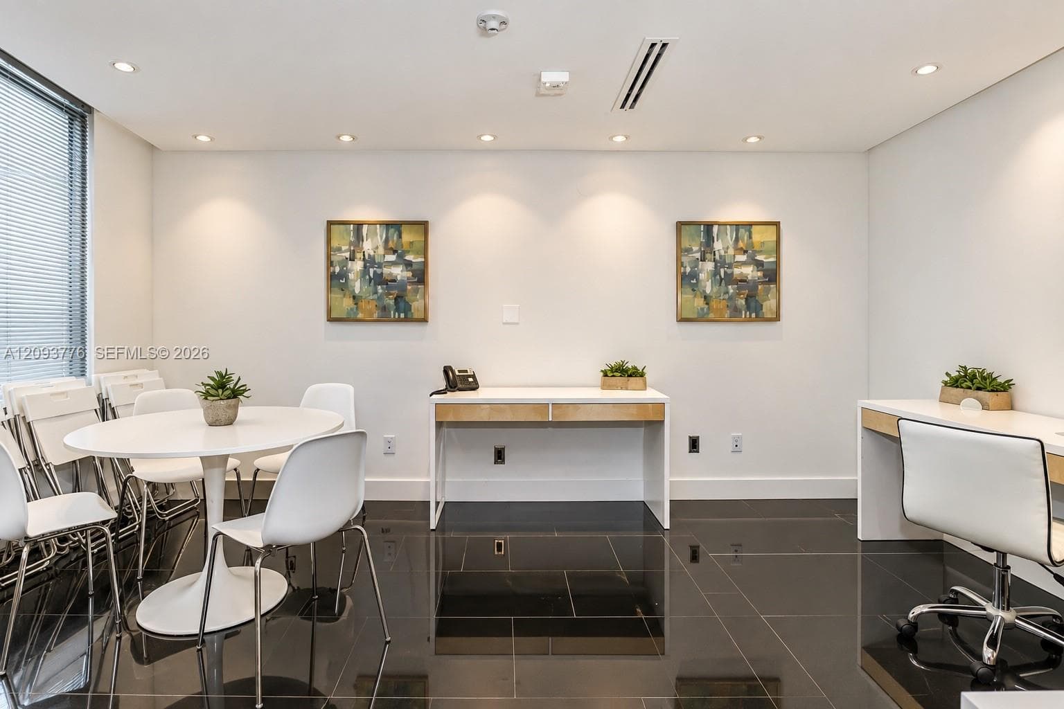 1000 Brickell Ave # 9A, Miami FL 33131
