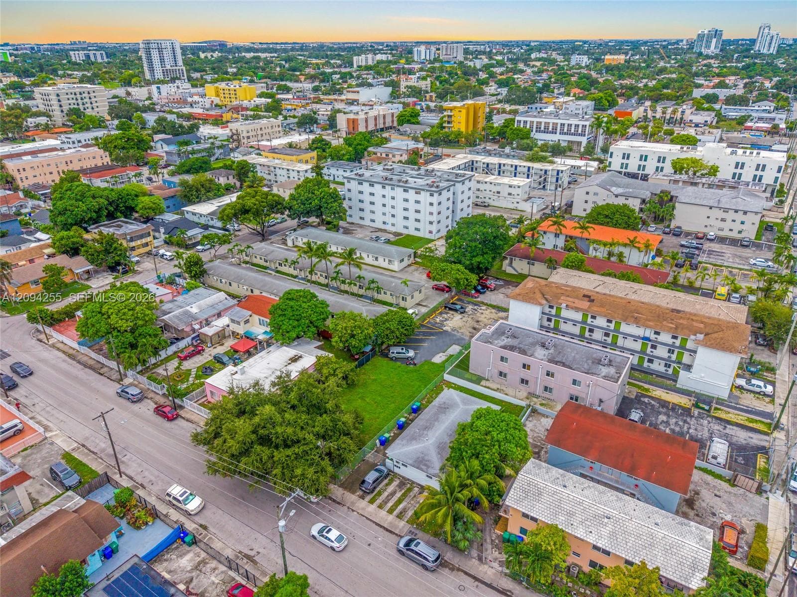 1827 SW 3rd St, Miami FL 33135
