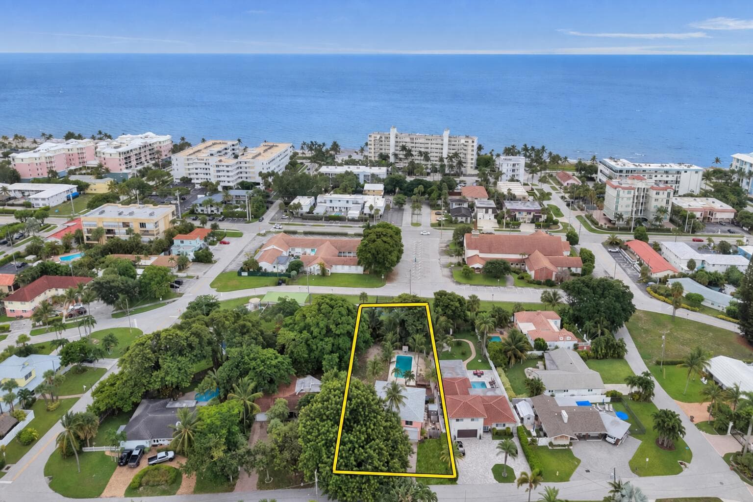 460 SE 18TH Avenue, Deerfield Beach FL 33441