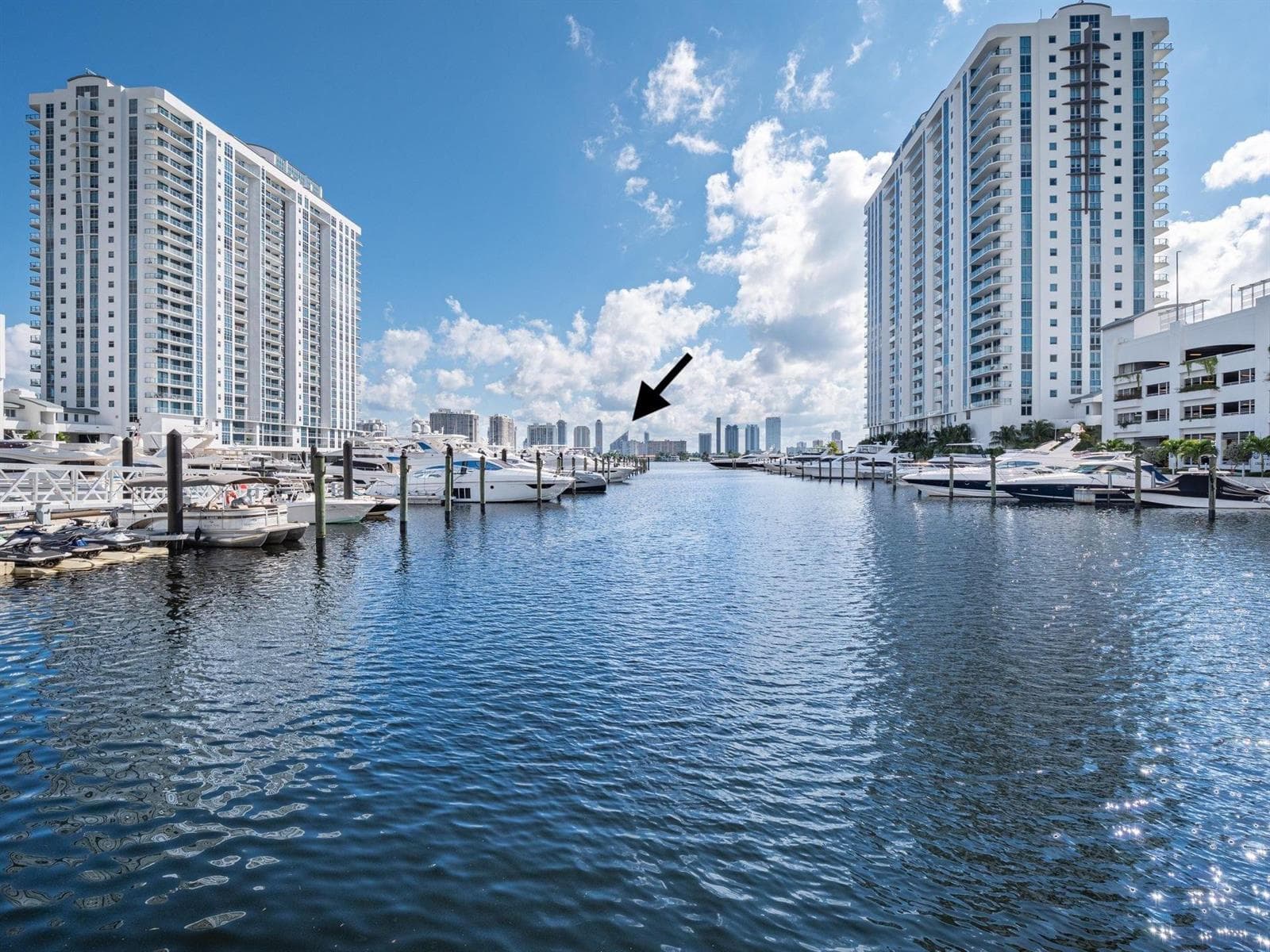 17211 Biscayne Blvd BS#111, North Miami Beach FL 33160