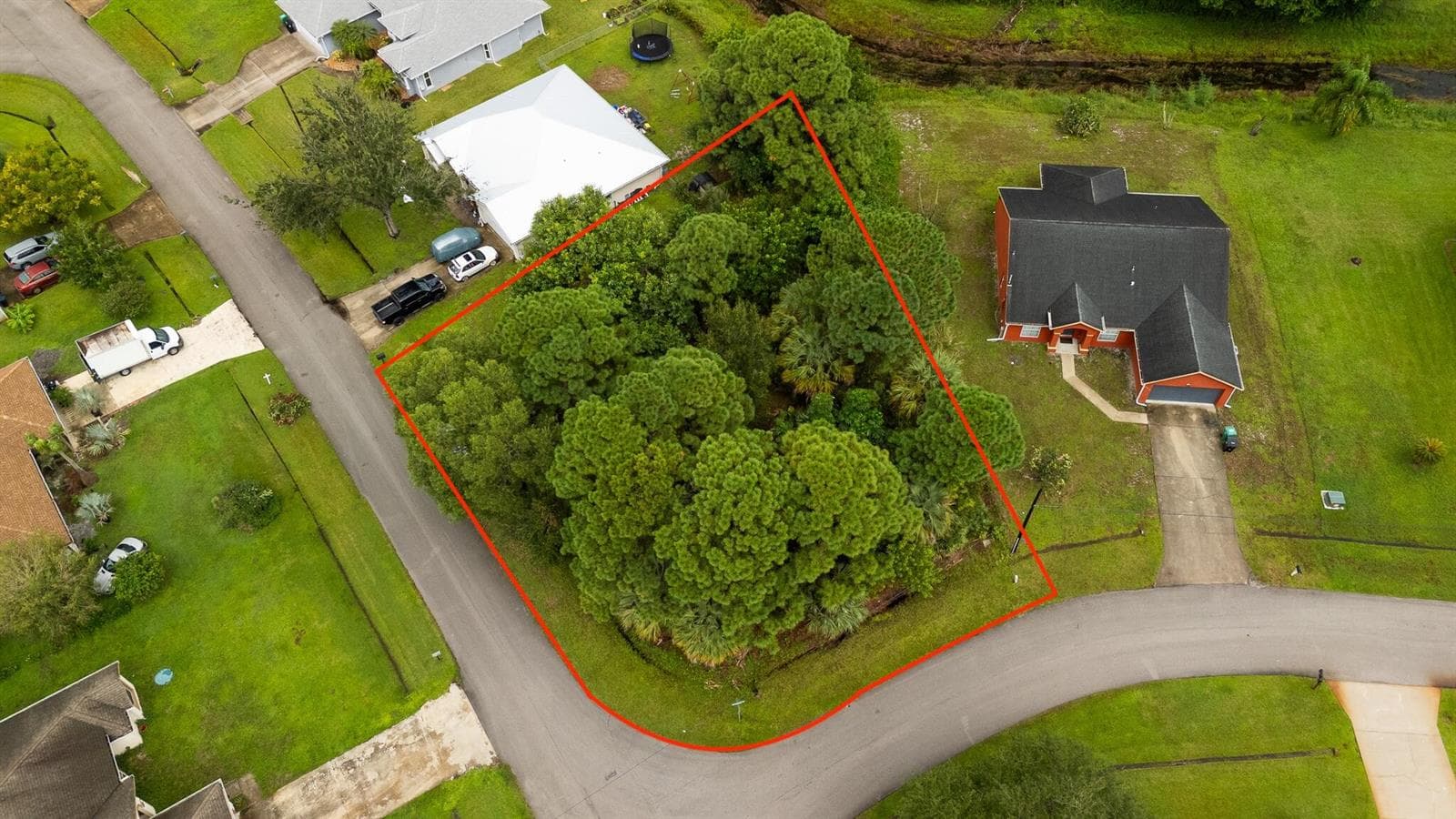 525 SW Dairy Road, Port St. Lucie FL 34953