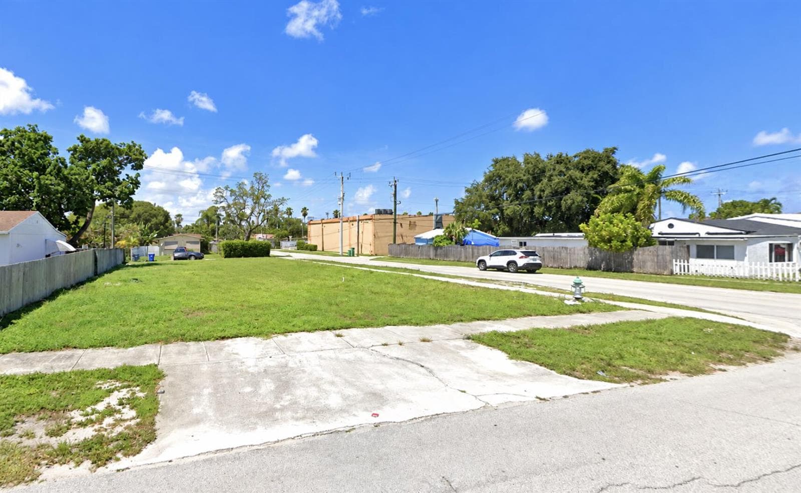 2403 LIBERTY Street, Hollywood FL 33020