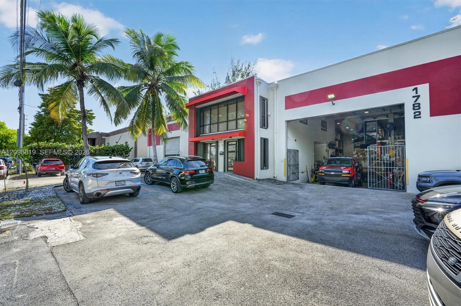 1780 NW 93rd Ave, Doral FL 33172