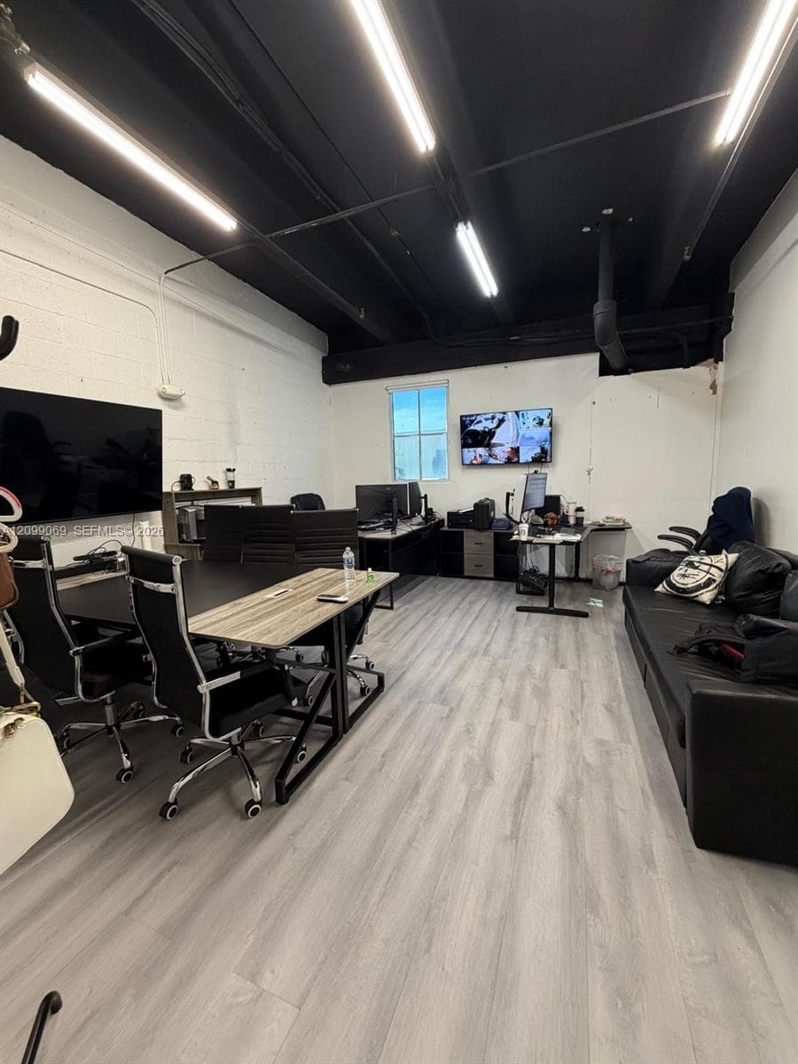 6030 NW 99th Ave # 410, Doral FL 33178