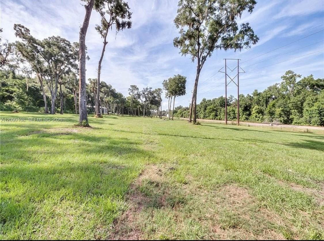 1430 South Beresford Road, Deland FL 32720