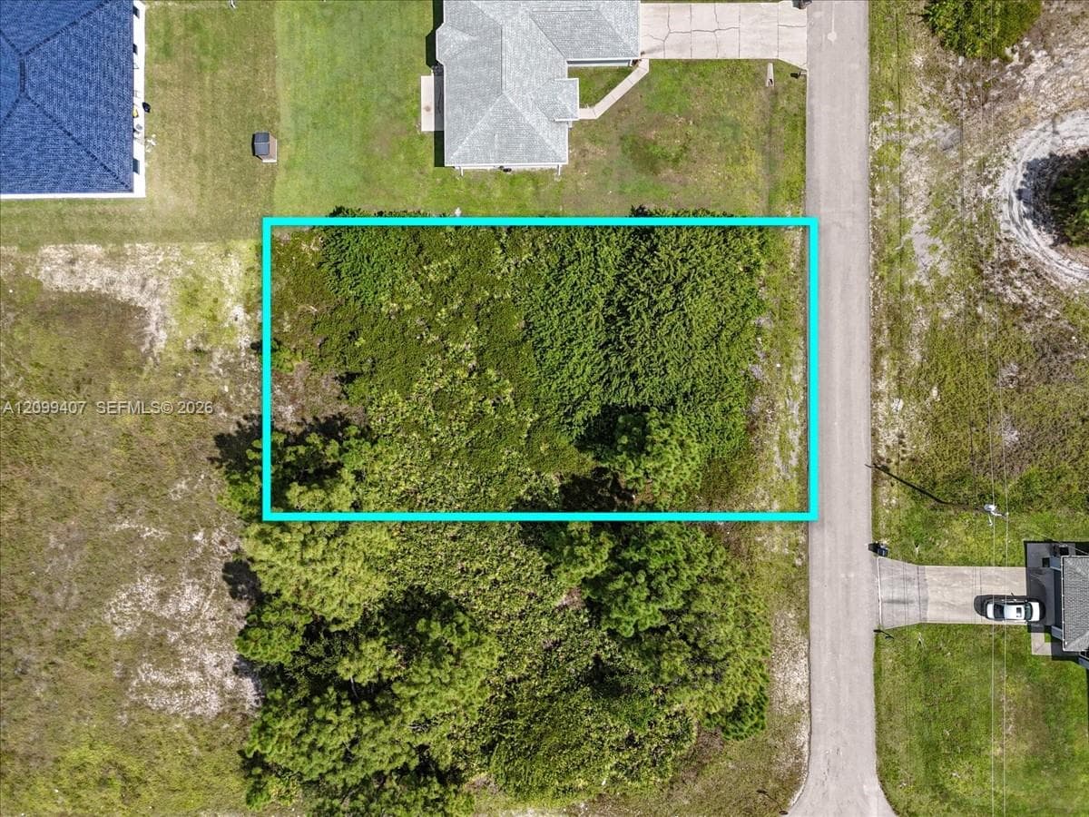 2816 25 ST SW, Lehigh Acres FL 33976