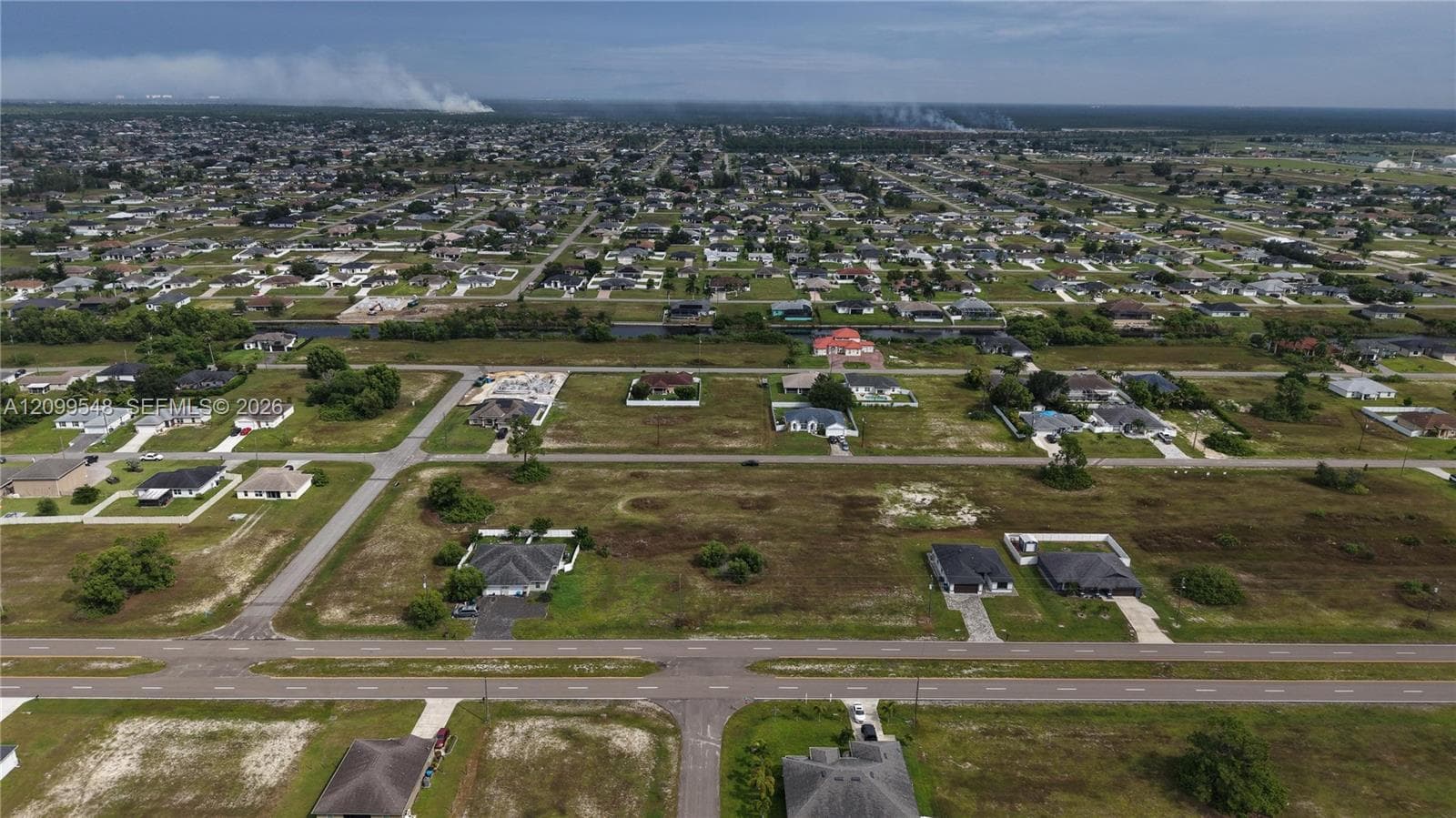 1735 DIPLOMAT PKWY W, Cape Coral FL 33993