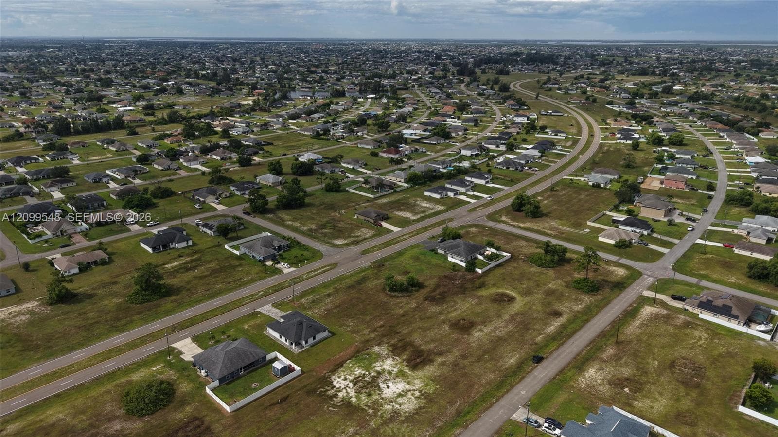 1735 DIPLOMAT PKWY W, Cape Coral FL 33993