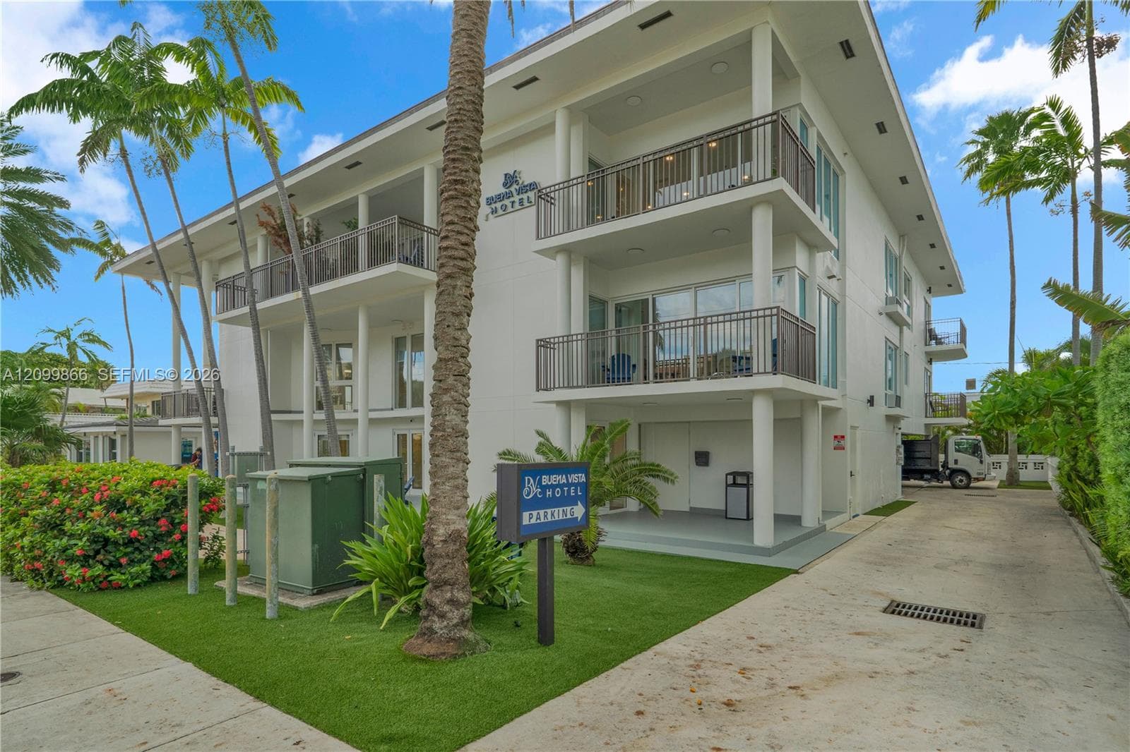 4217-4225 El Mar Dr, Lauderdale By The Sea FL 33308
