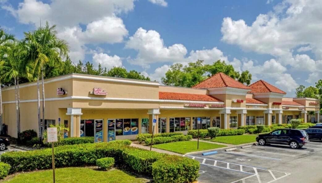 8753 NW 50th Street # 7, Lauderhill FL 33351