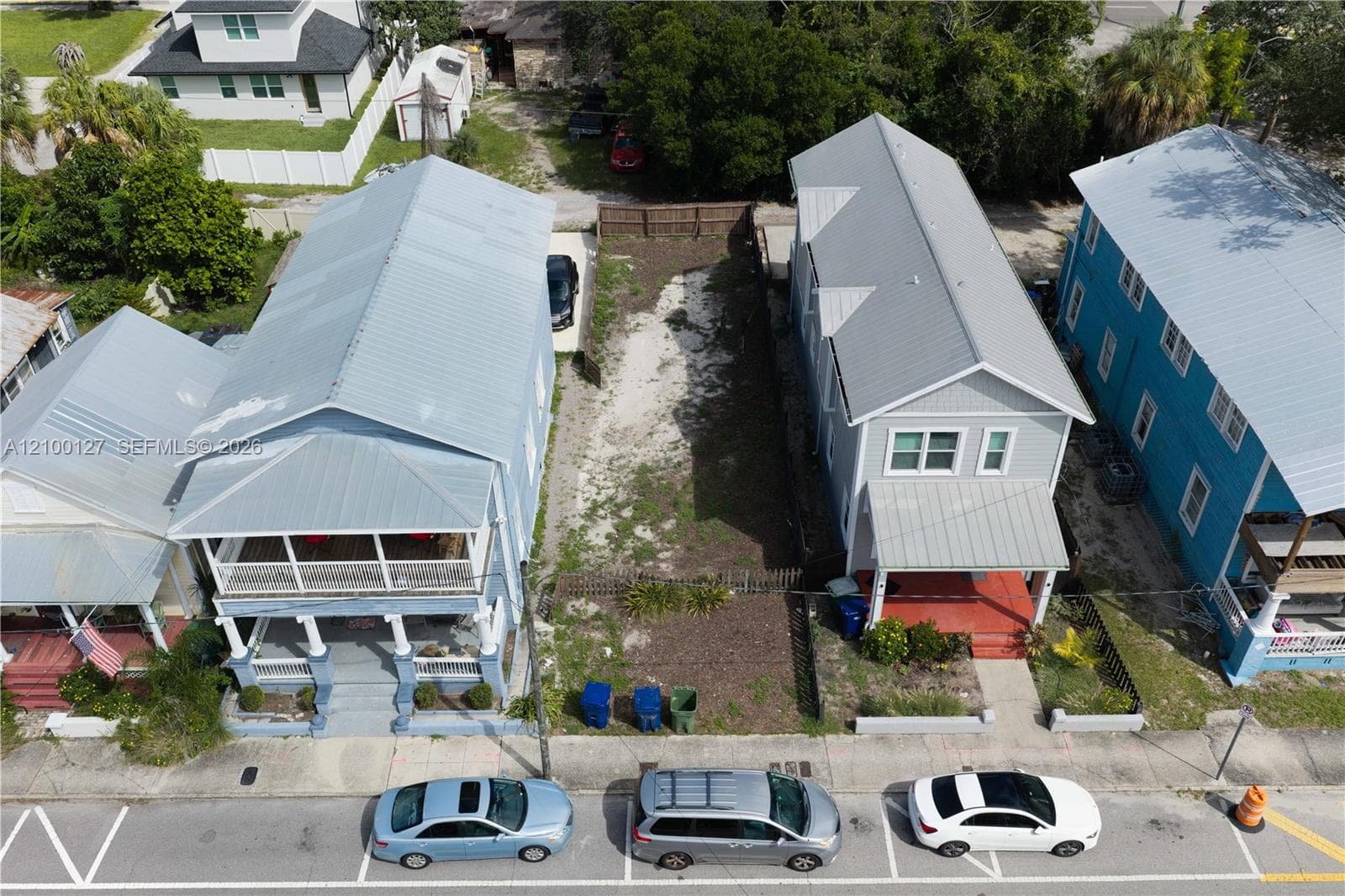 1912 E COLUMBUS DR, Tampa FL 33605