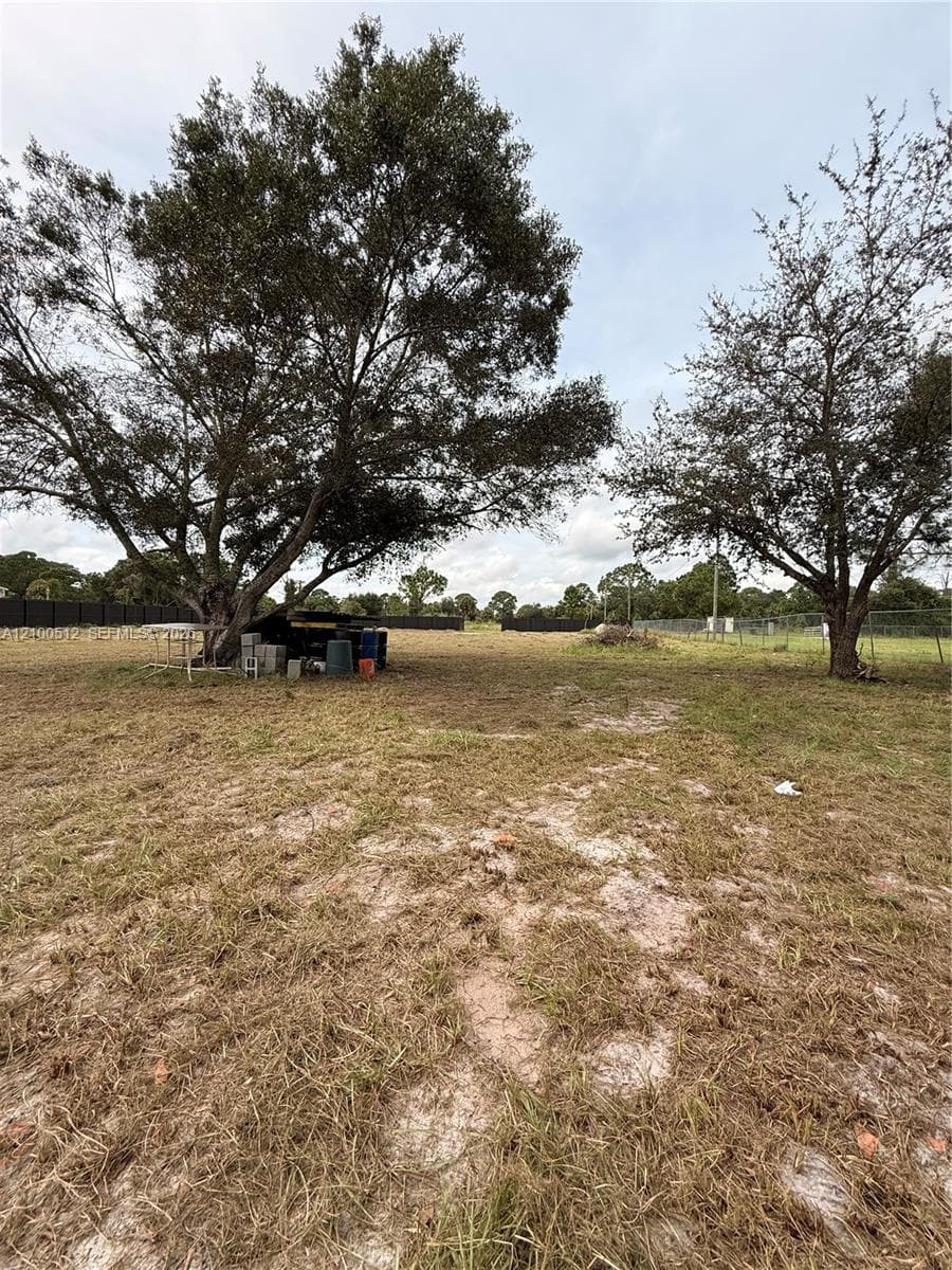 385 S Kennel St, Clewiston FL 33440