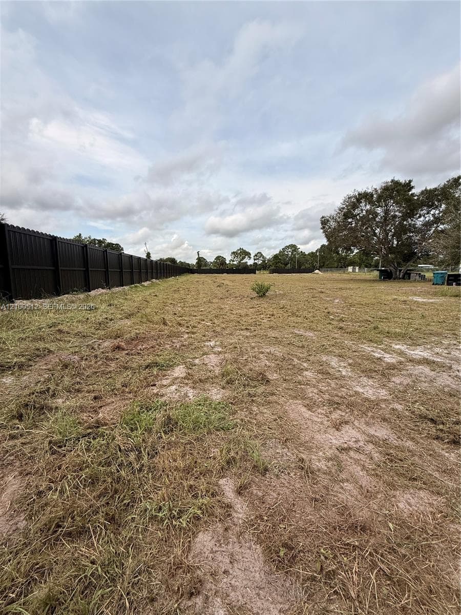 385 S Kennel St, Clewiston FL 33440