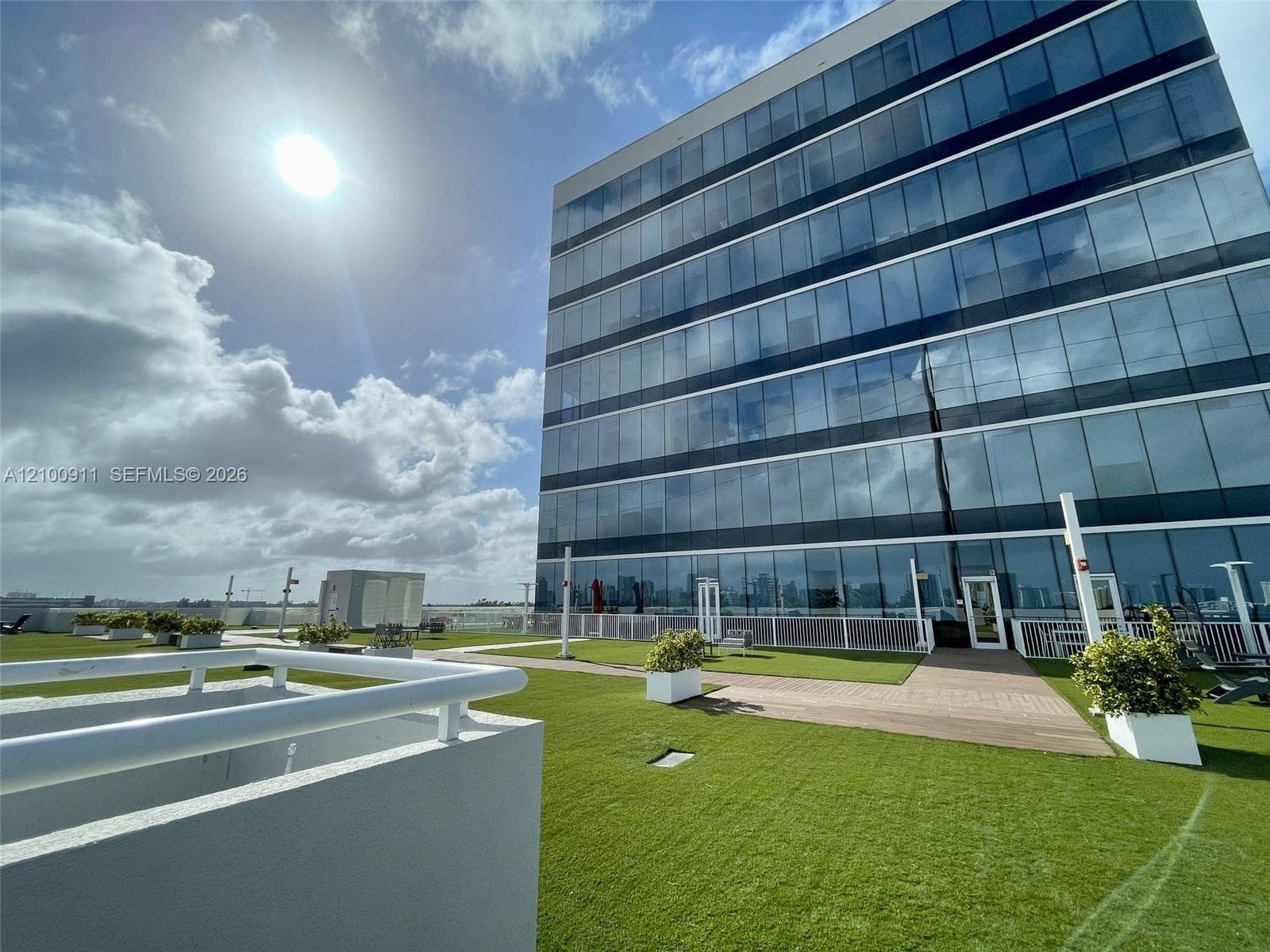 20200 W Dixie Hwy # 603, Miami FL 33180