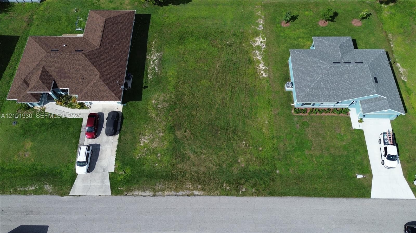 2045 NE 24th Ter, Cape Coral FL 33909