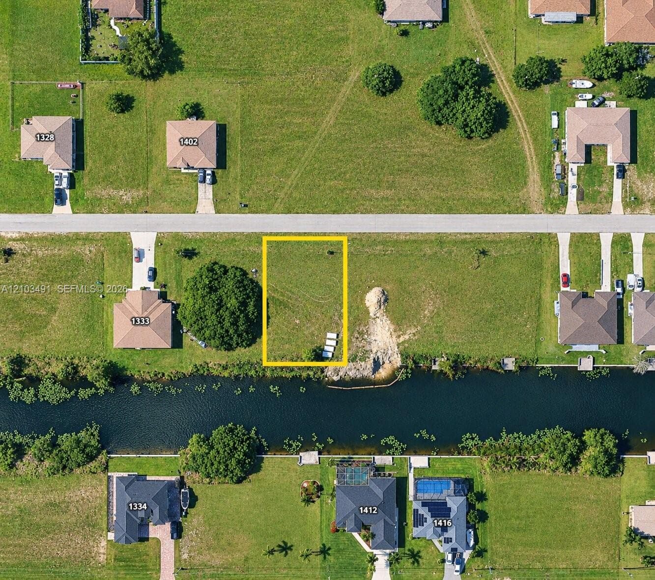1407 NE 8th Pl, Cape Coral FL 33909