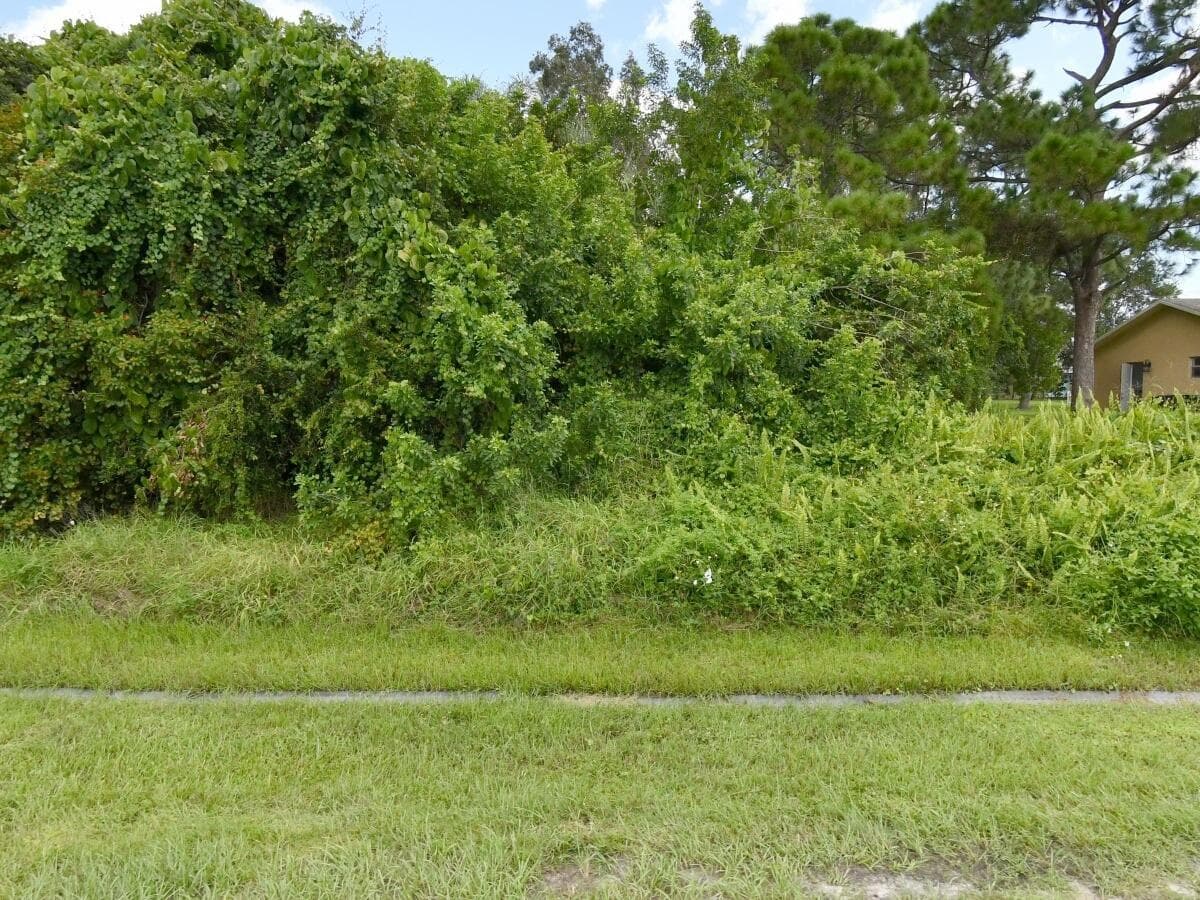 139 NW BYRON Street, Port St. Lucie FL 34983