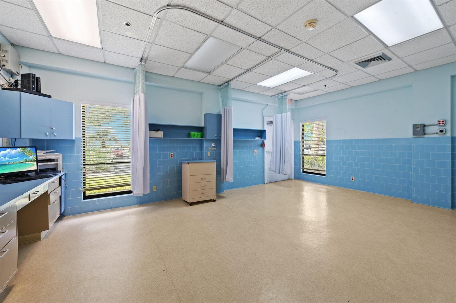 42-web-or-mls-1501-presidential-way-9-11