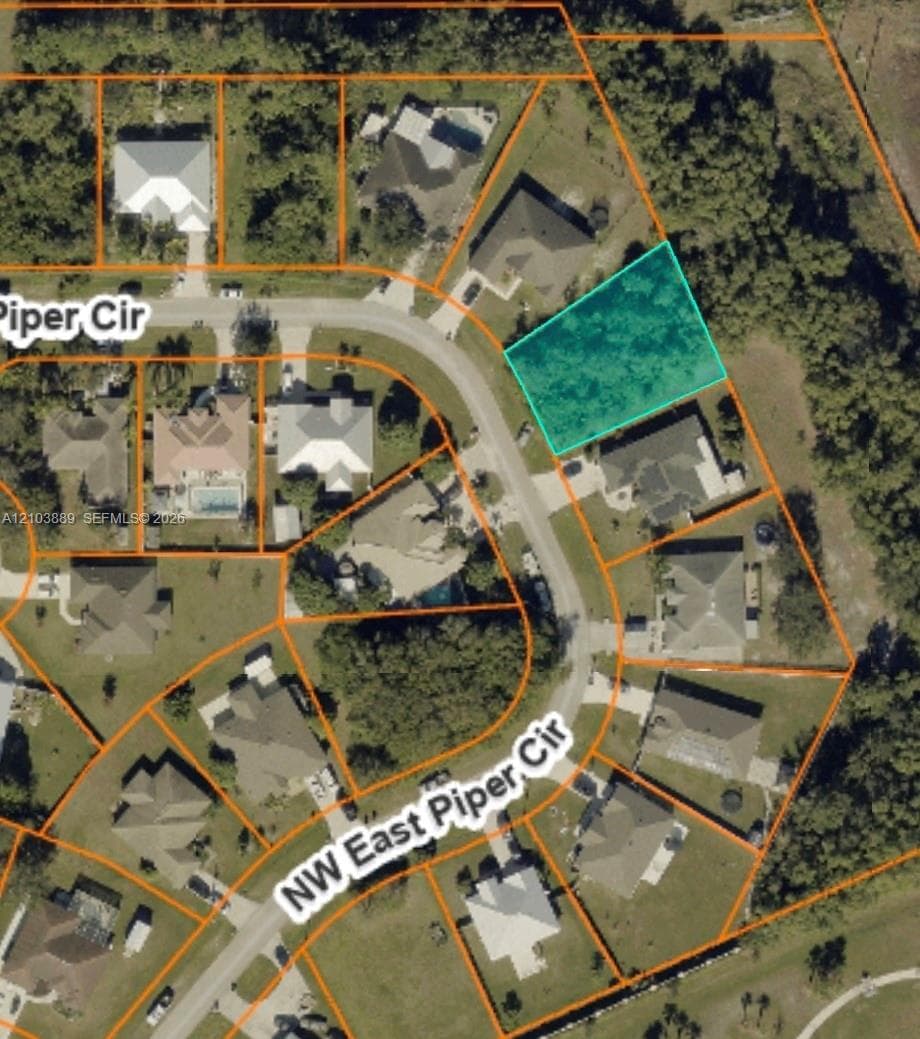5246 E Piper Cir, Port St. Lucie FL 34986