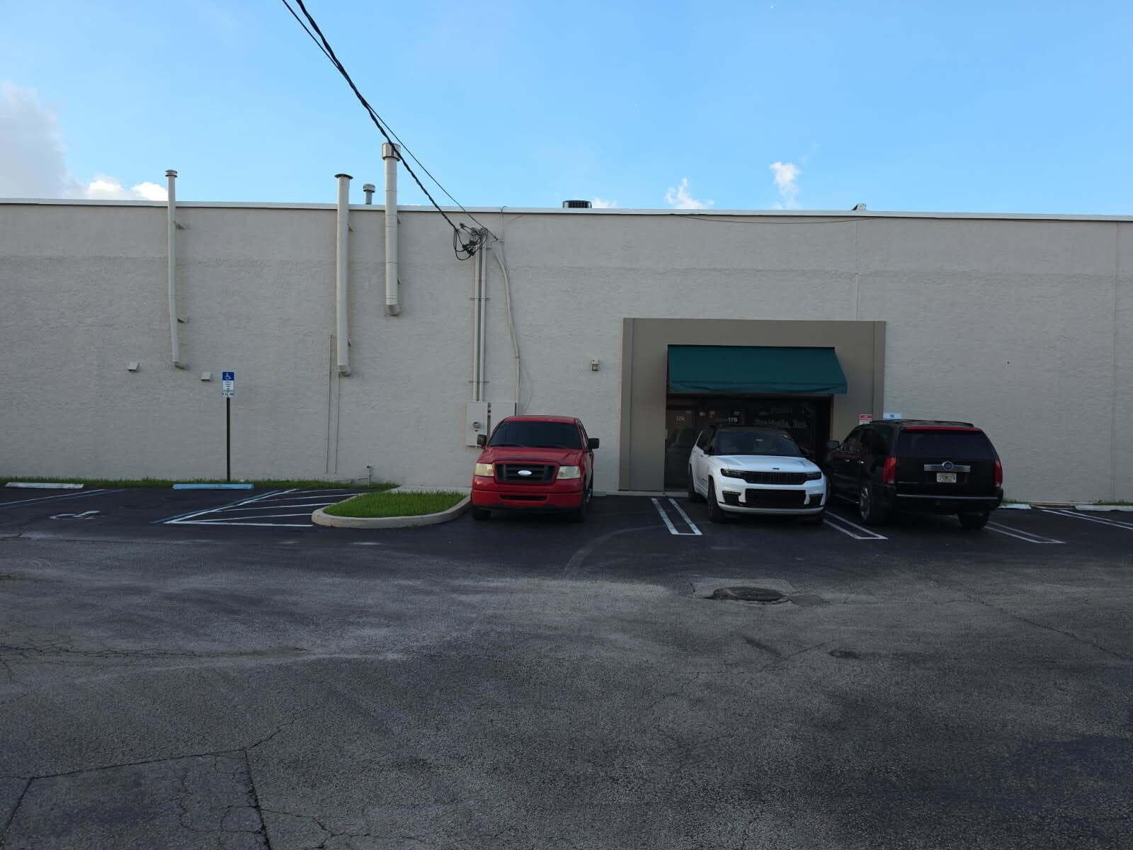 3500 45TH Street # 17, West Palm Beach FL 33407