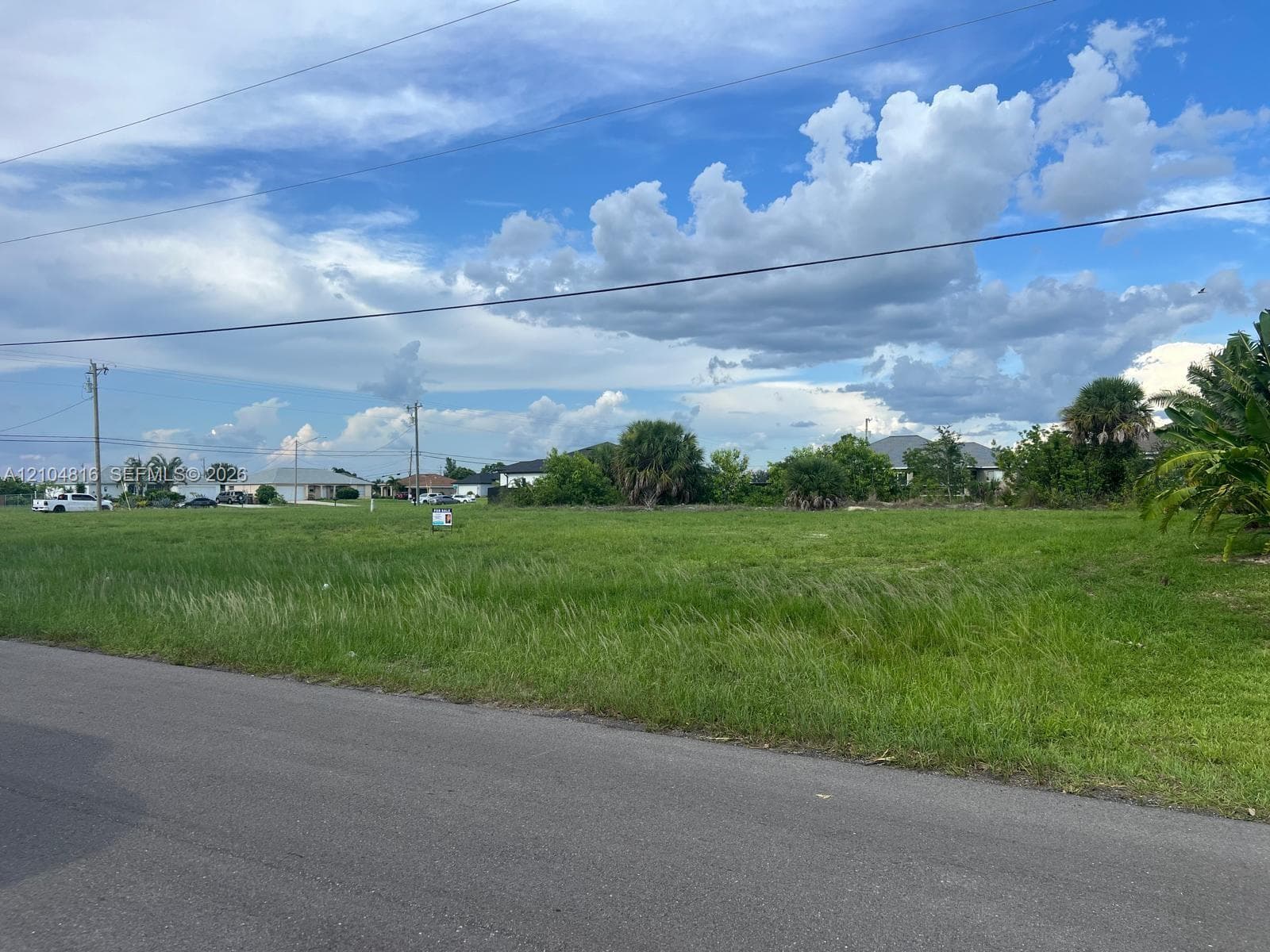 9 SW 22nd CT, Cape Coral FL 33991