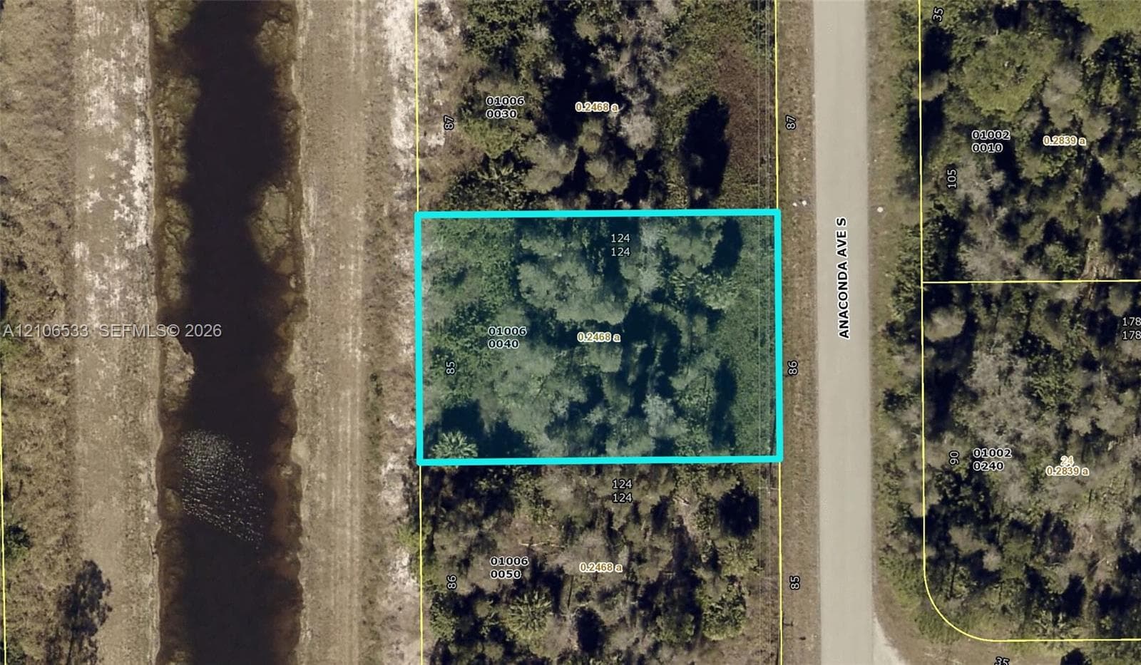 908 Anaconda Ave, Lehigh Acres FL 33974