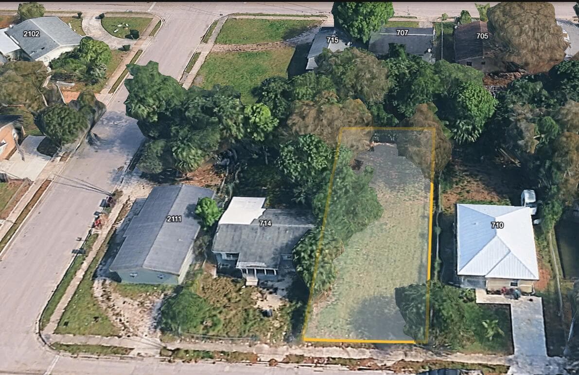 712 N 22ND Street, Fort Pierce FL 34950