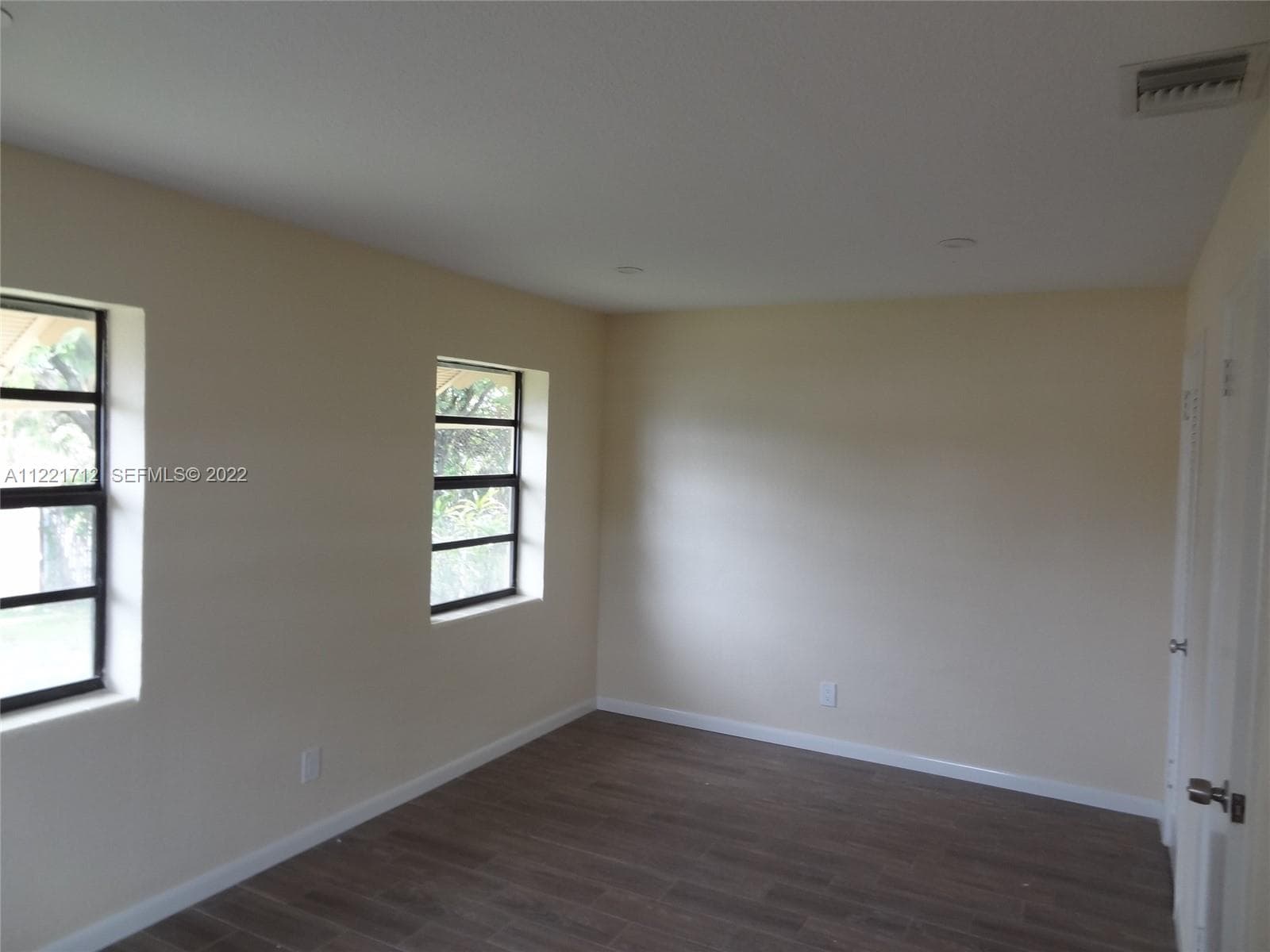 2212 Johnson St, Hollywood FL 33020