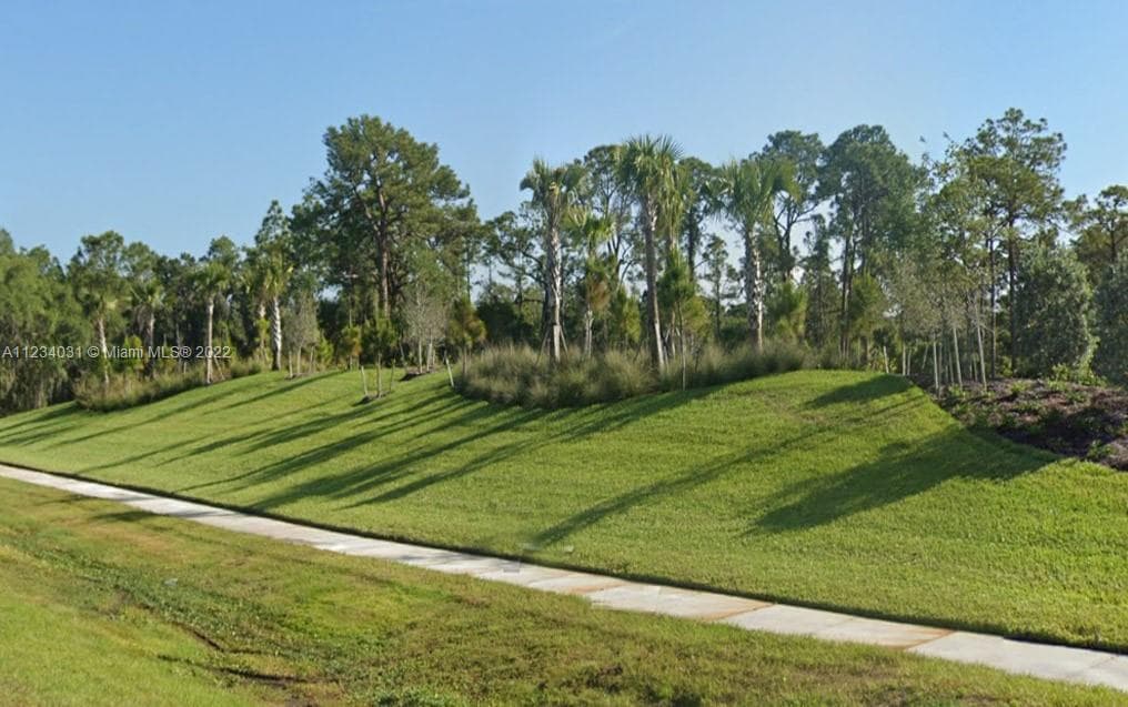 2573 Chapel Dr, Port Charlotte FL 33953