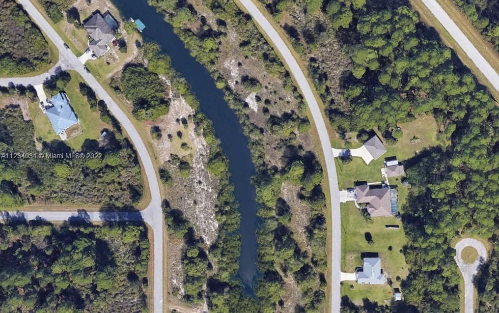 2573 Chapel Dr, Port Charlotte FL 33953