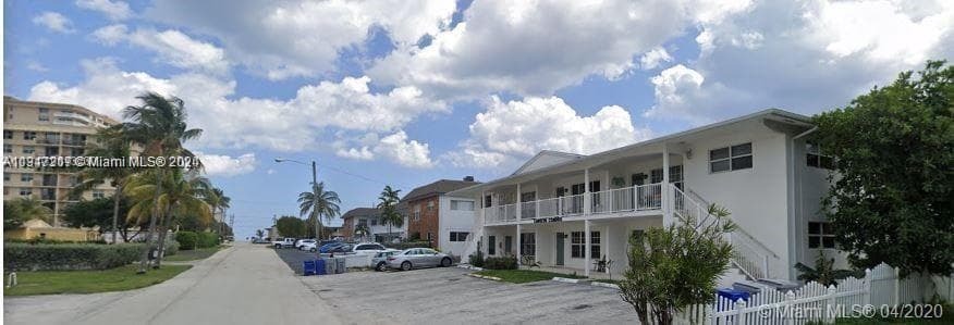 3212 NE 10th St, Pompano Beach FL 33062