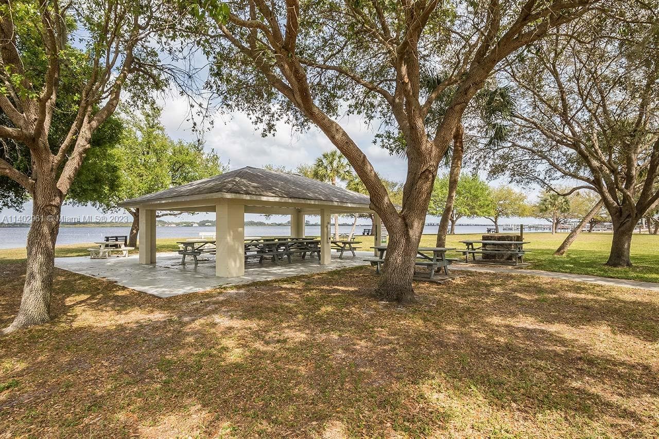 5357 Kempson Ln, Port Charlotte FL 33981