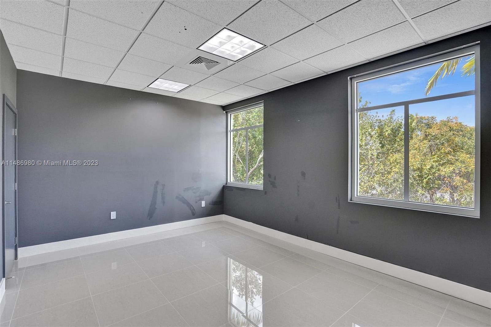 15620 SW 29th St, Miramar FL 33027