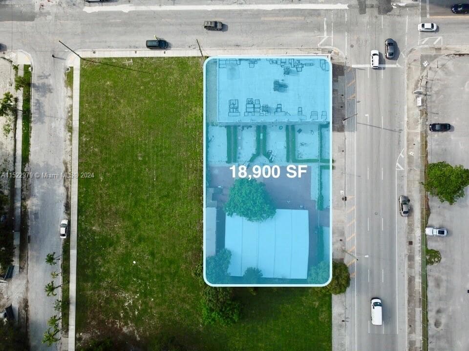 1542 NE 1st AVE, Miami FL 33132