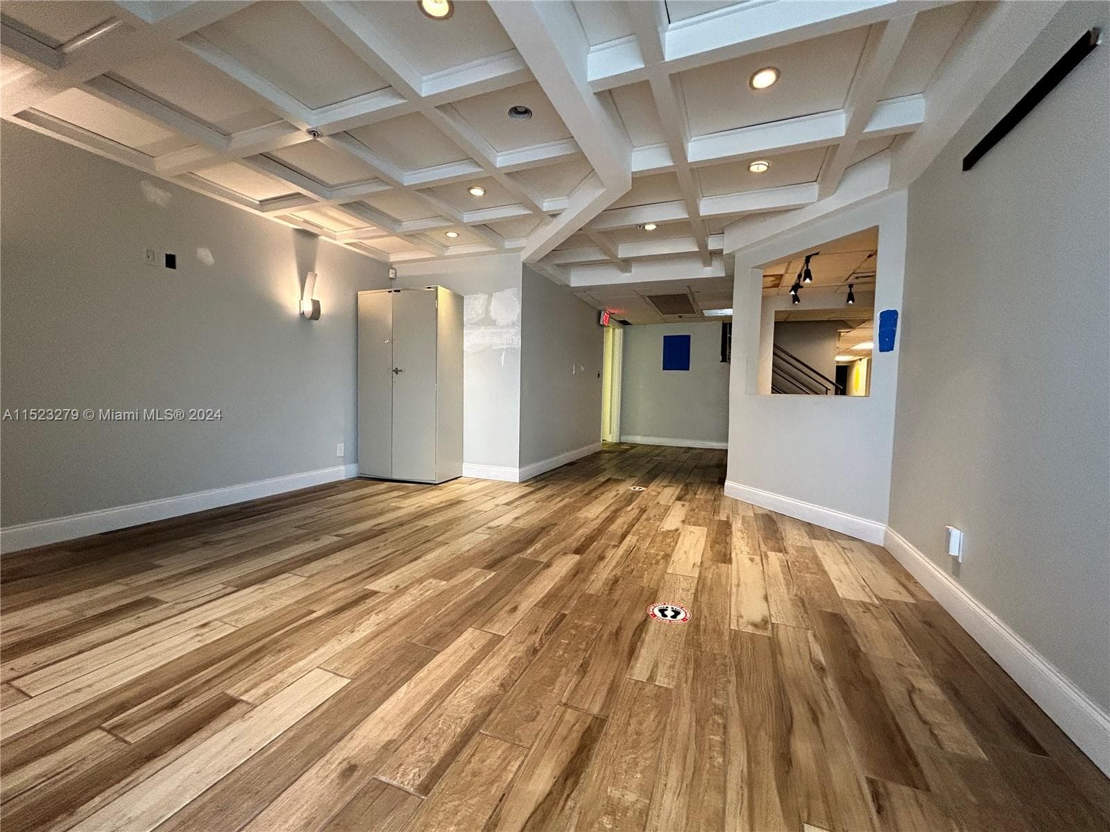 2055 Liberty St, Hollywood FL 33020