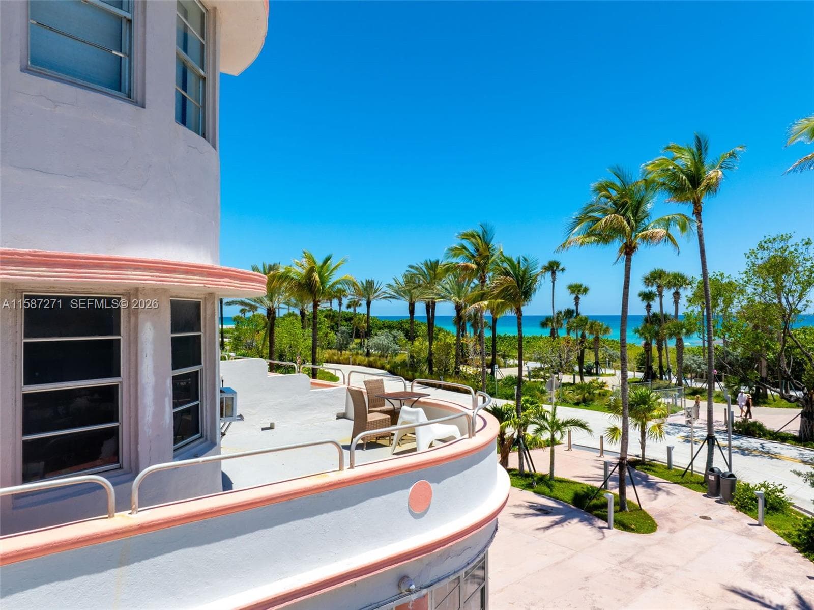 7300 Ocean Ter, Miami Beach FL 33141