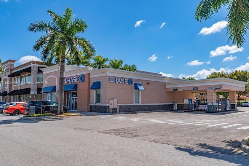 12610 SW 120th St, Miami FL 33186