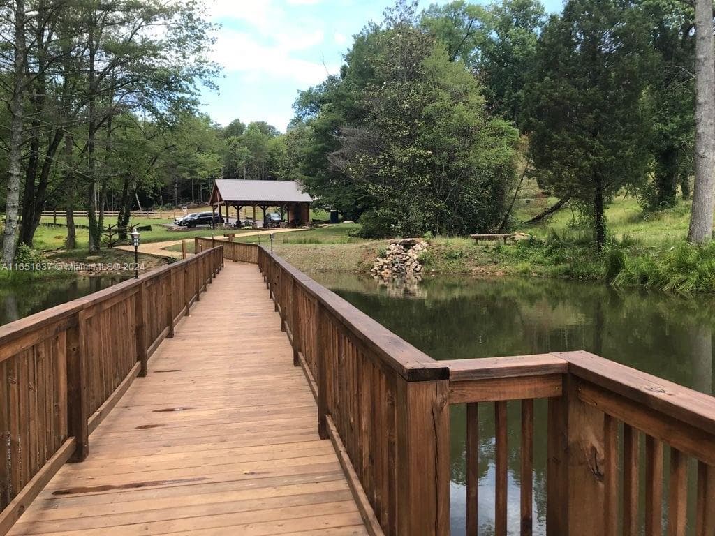 Yonah Lake Dr Lot 6, GA 30571