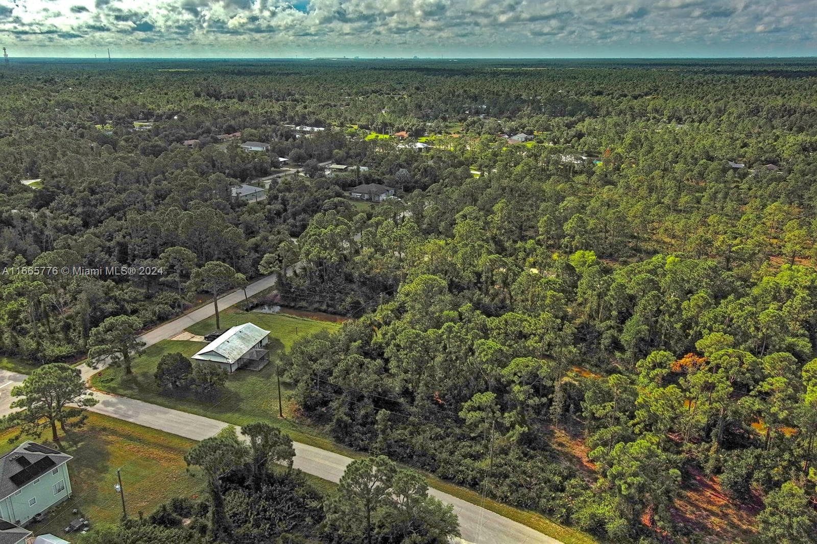 27369 N Twin Lakes Dr, Punta Gorda FL 33955