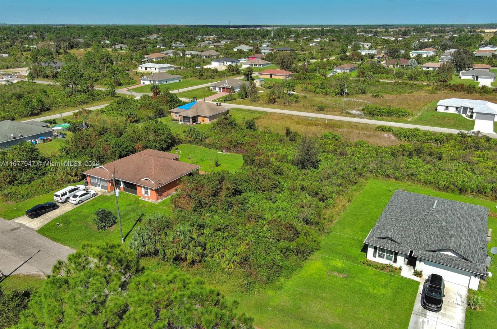 2912 61st St W, Lehigh Acres FL 33971