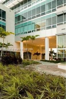 20900 NE 30th Ave # 415, Aventura FL 33180