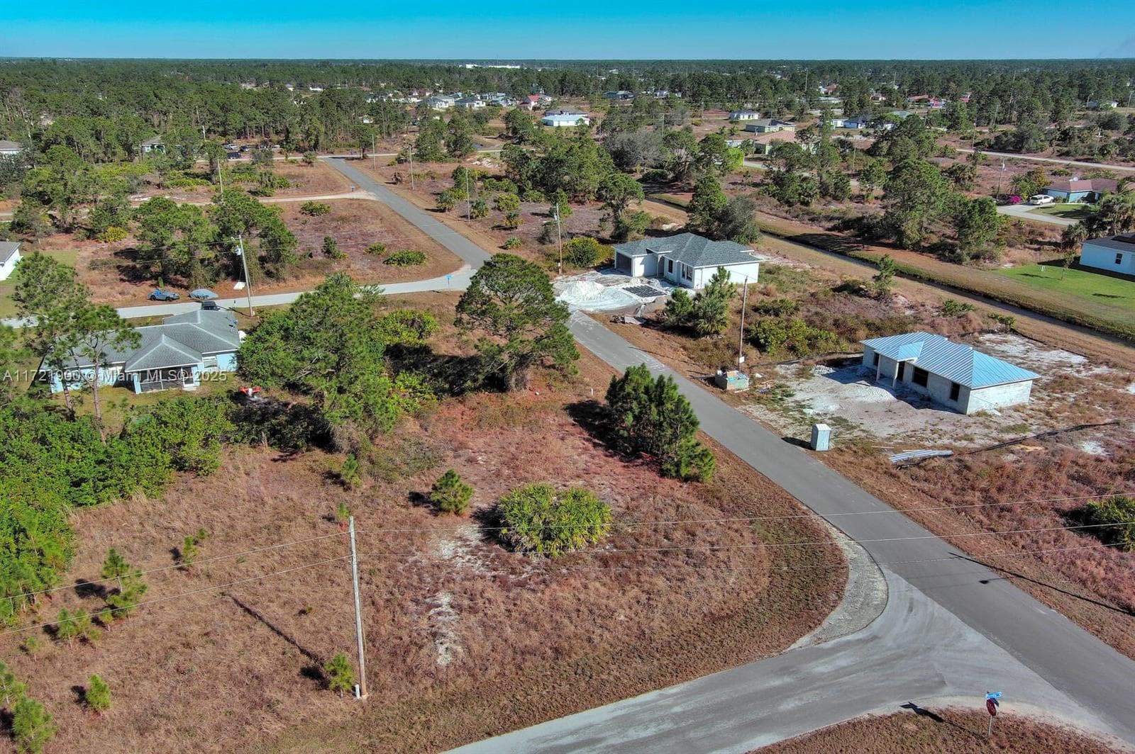 733 Bumby St E, Lehigh Acres FL 33974