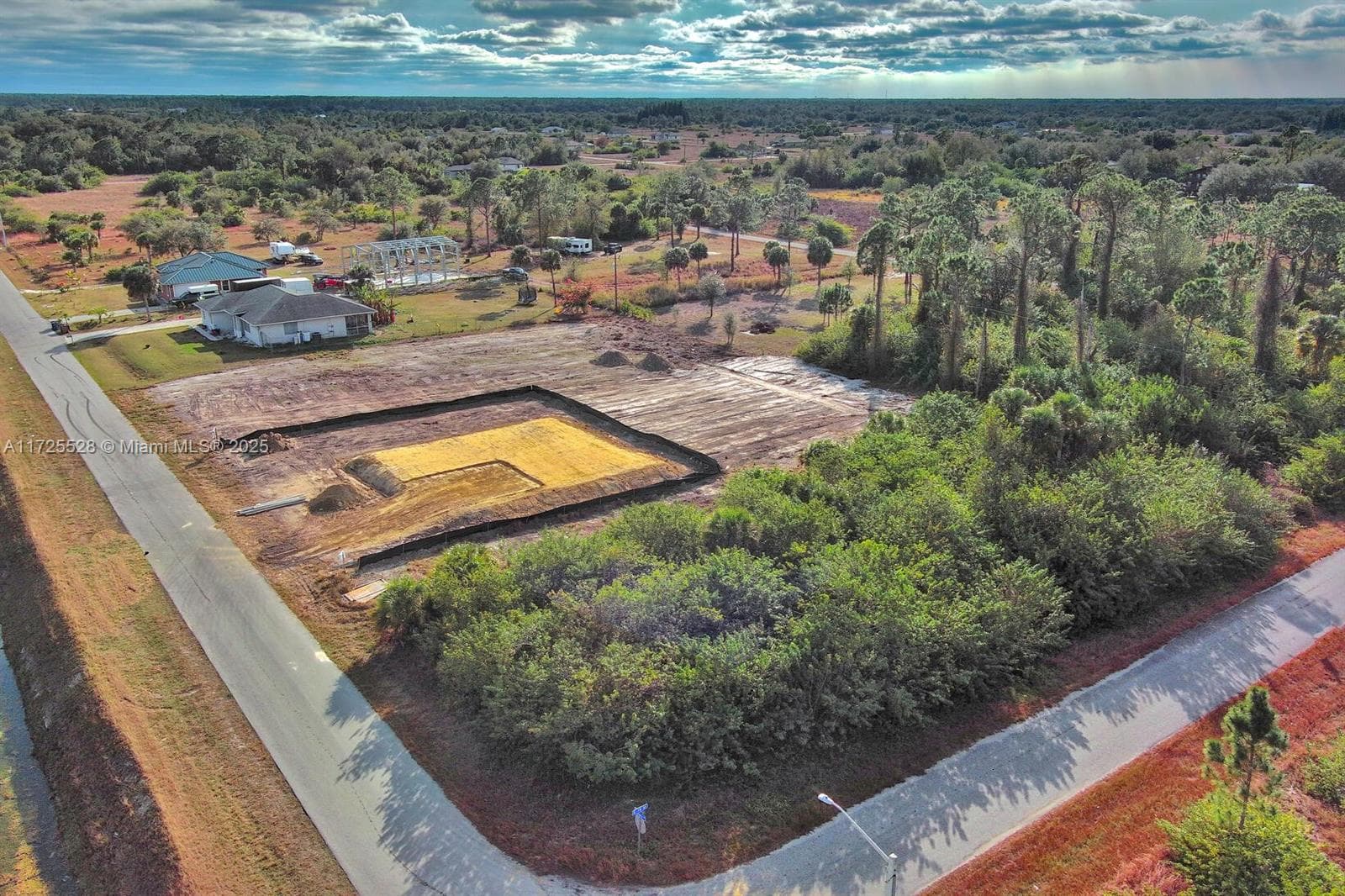 4506 E 19th St, Lehigh Acres FL 33973