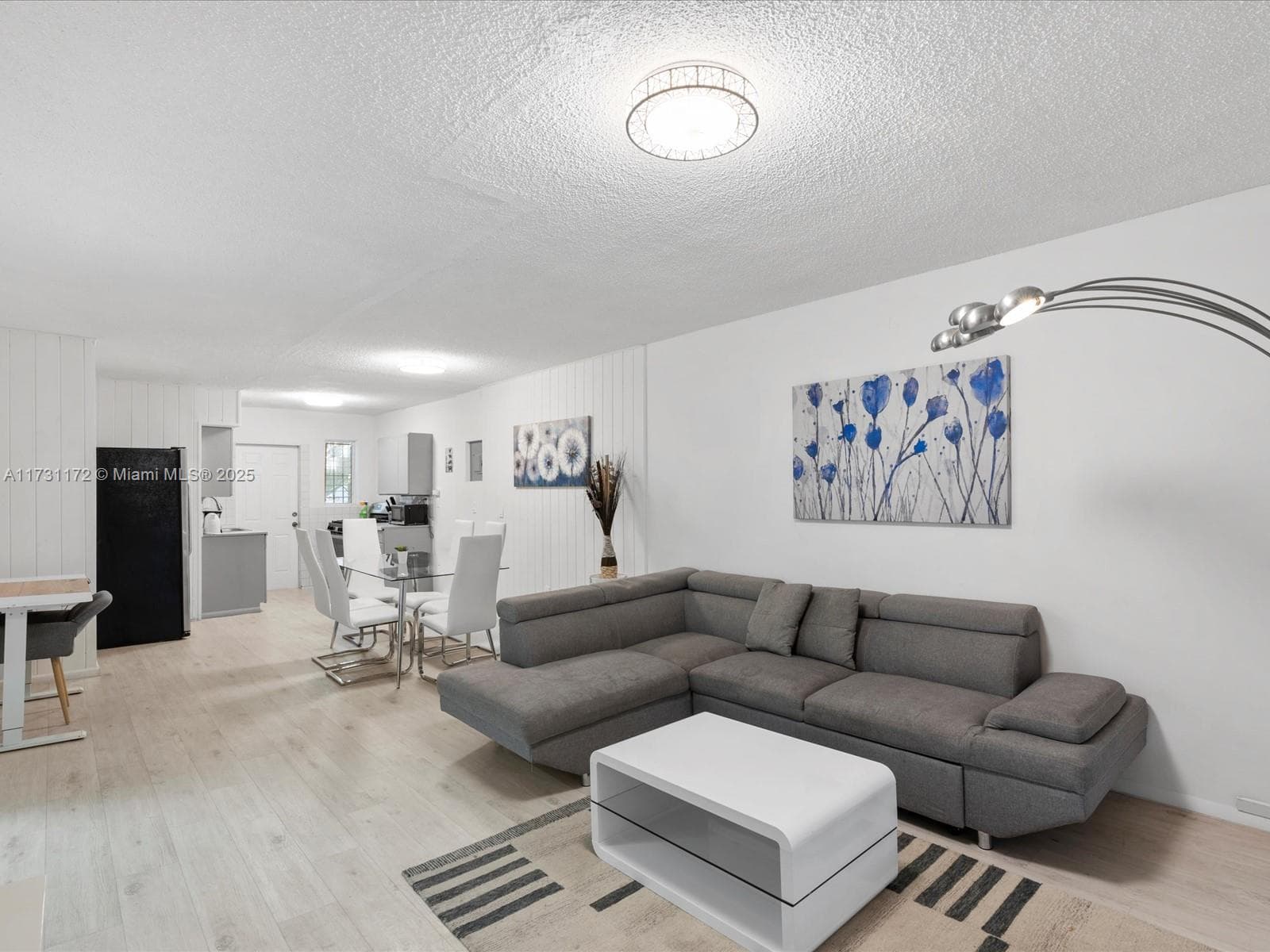 9950 E Bay Harbor Dr, Bay Harbor Islands FL 33154