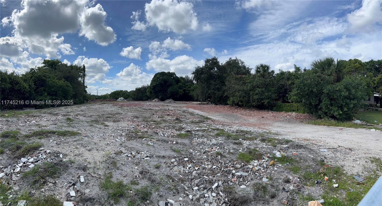 147 NW 31st Ave, Lauderhill FL 33311