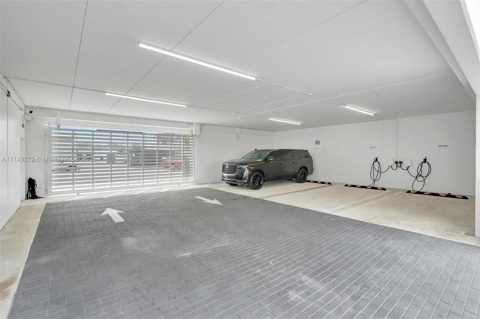 235 NE 67th St # 3, Miami FL 33138