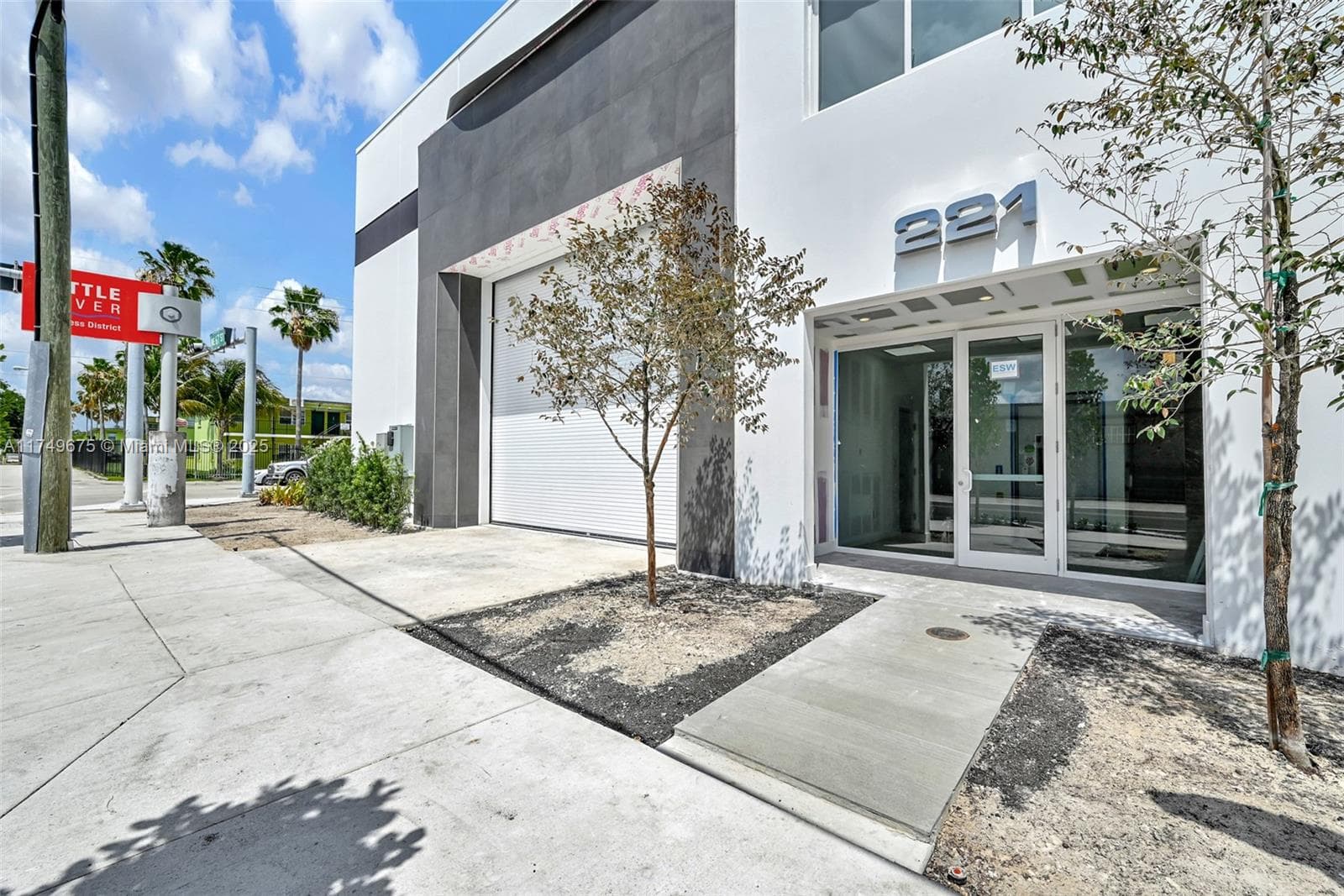 210 NE 68th St # 1, Miami FL 33138