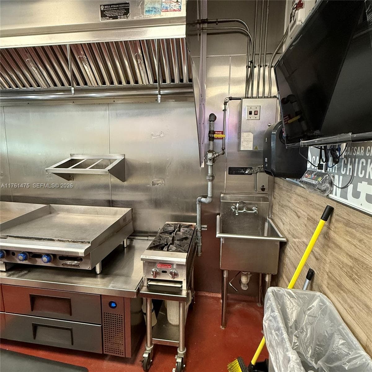 58 ST, Doral FL 33178