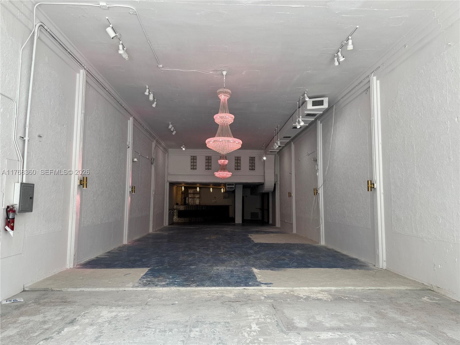 1929 Hollywood Blvd, Hollywood FL 33020