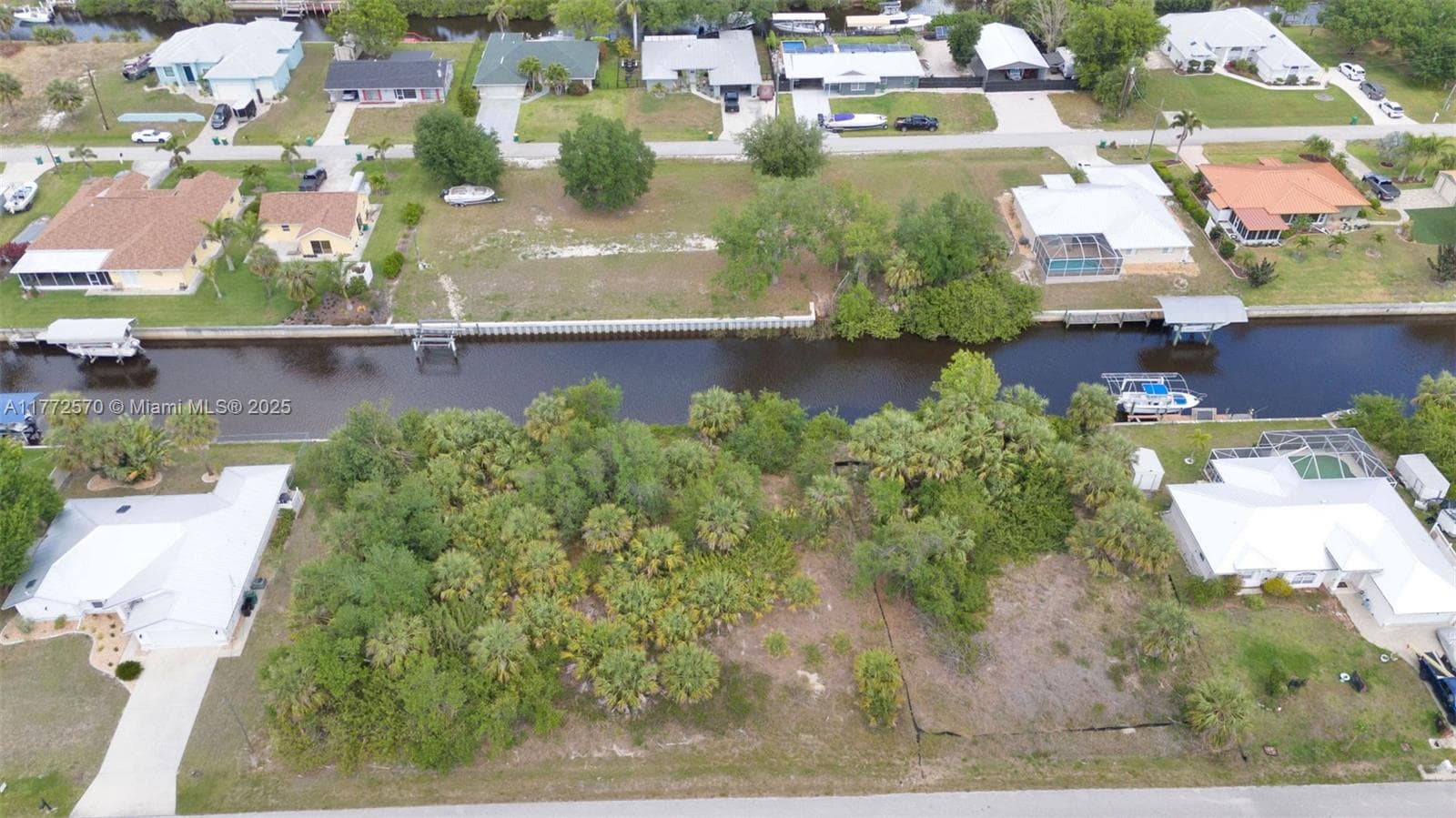 28450 Sabal Palm Dr, Punta Gorda FL 33982